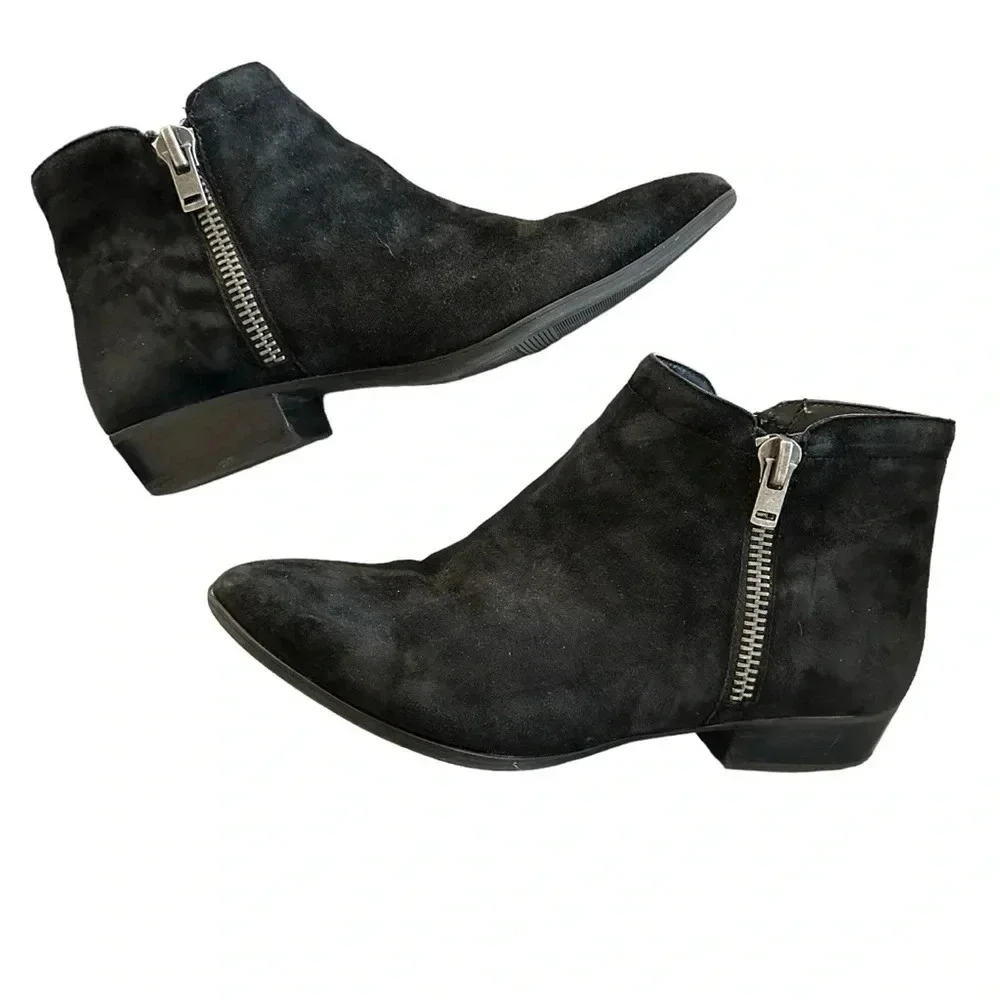 Naturalizer Women's Black Suede Ankle Boots, women’s Size 8.5